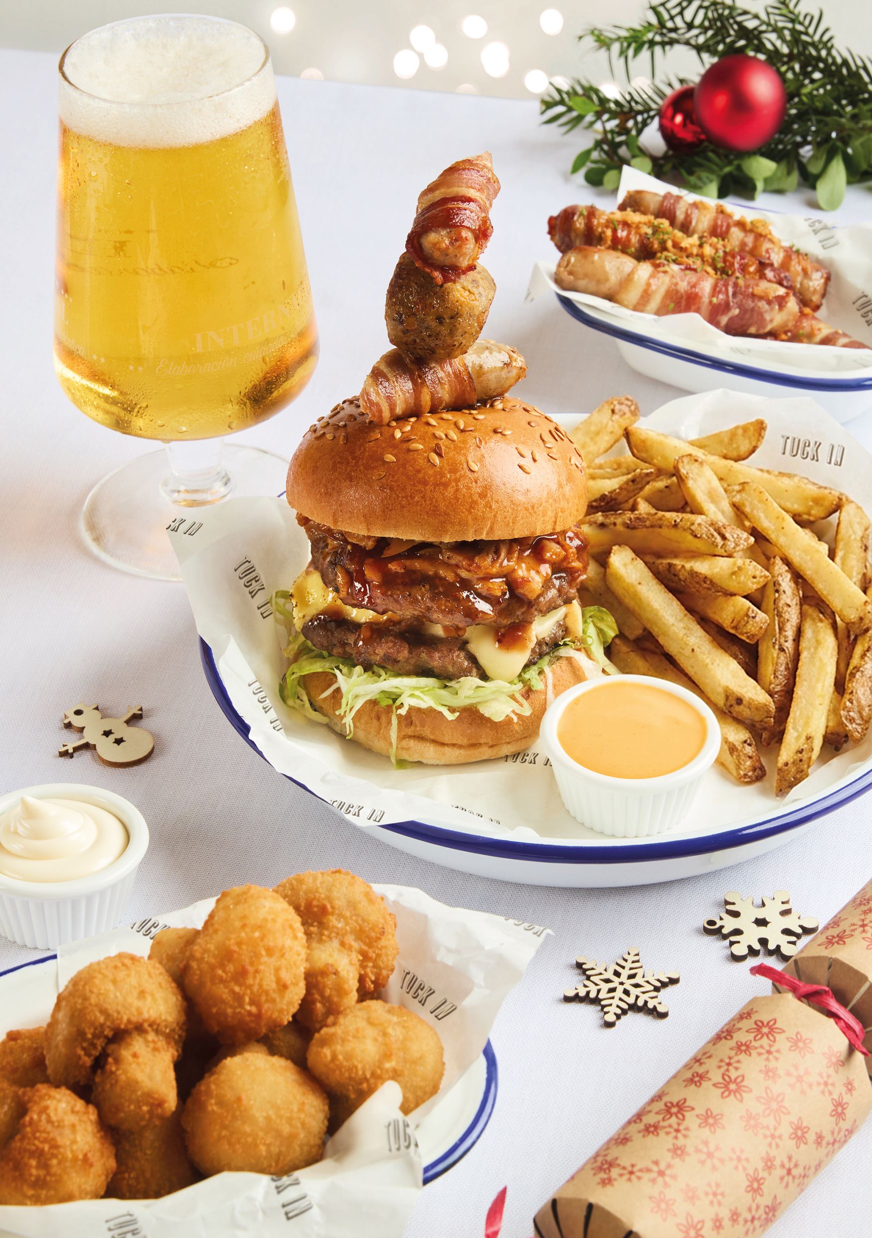 Festive Lunch & Dinner at The Green Lady in Caerphilly